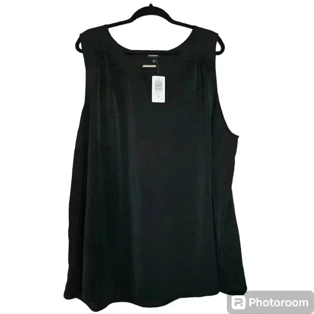 Torrid Sleeveless Flowy Tank Blouse Black (sz 4/4x/26) NWT - Picture 1 of 4